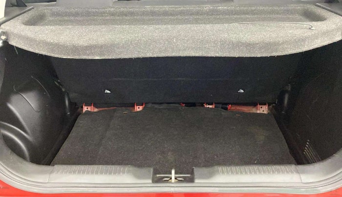 2019 Maruti Swift VXI AMT, Petrol, Automatic, 68,842 km, Boot Inside