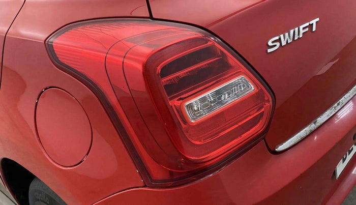 2019 Maruti Swift VXI AMT, Petrol, Automatic, 68,842 km, Left tail light - Minor damage