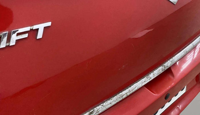 2019 Maruti Swift VXI AMT, Petrol, Automatic, 68,842 km, Dicky (Boot door) - Minor scratches
