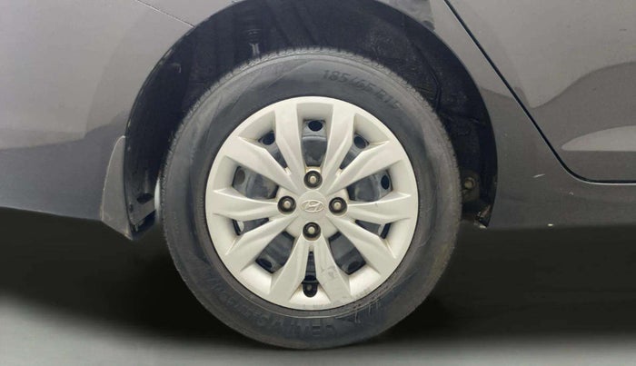 2018 Hyundai Verna 1.4 E PETROL, Petrol, Manual, 46,174 km, Right Rear Wheel