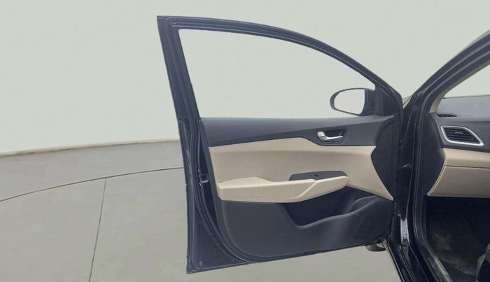 2018 Hyundai Verna 1.4 E PETROL, Petrol, Manual, 46,174 km, LHS Front Door