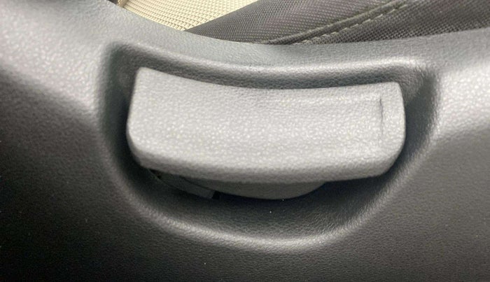 2018 Hyundai Verna 1.4 E PETROL, Petrol, Manual, 46,174 km, Driver Side Adjustment Panel