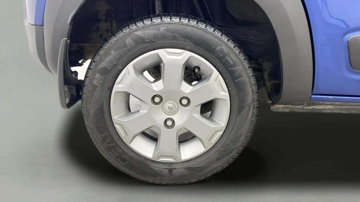 2018 Renault Kwid CLIMBER 1.0 AMT, Petrol, Automatic, 17,483 km, Right Rear Wheel