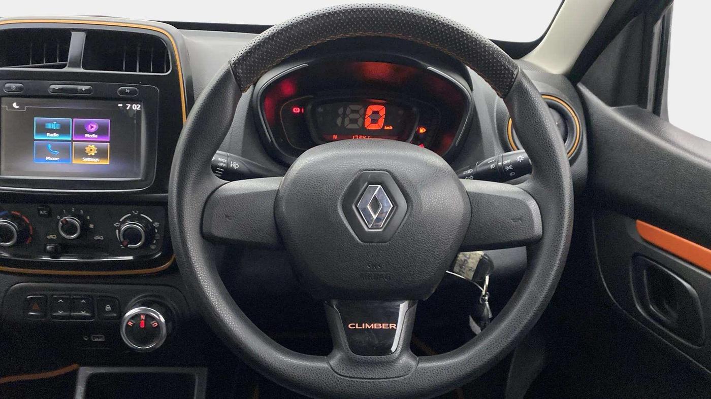 2018 Renault Kwid CLIMBER 1.0 AMT, Petrol, Automatic, 17,483 km, Steering Wheel Close Up
