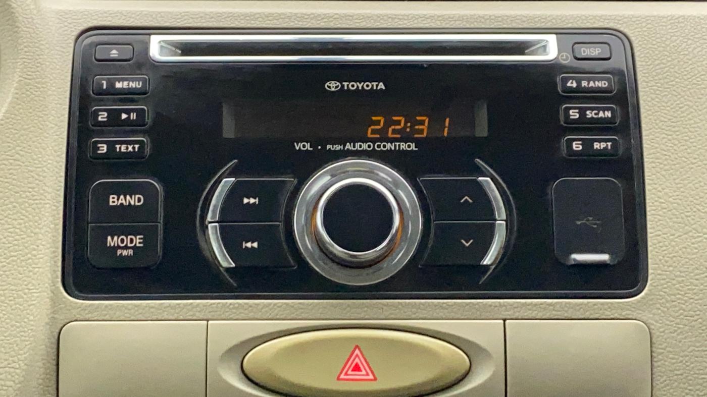 2014 Toyota Etios Liva G, Petrol, Manual, 73,506 km, Infotainment System