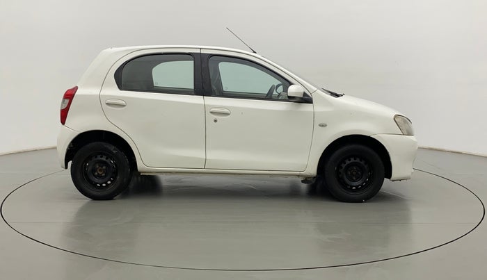 2014 Toyota Etios Liva G, Petrol, Manual, 73,506 km, Right Side View