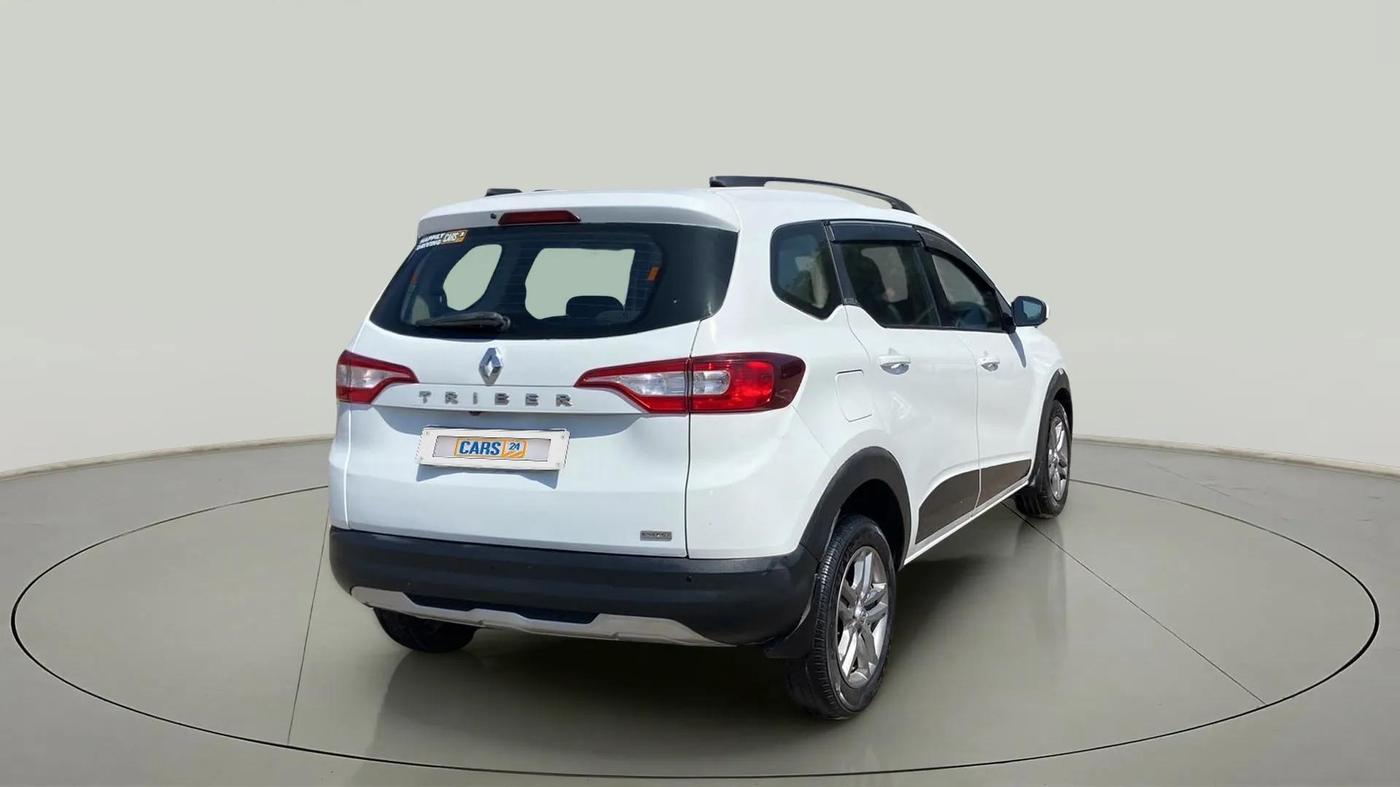 2020 Renault TRIBER RXZ, Petrol, Manual, 35,357 km, Right Back Diagonal