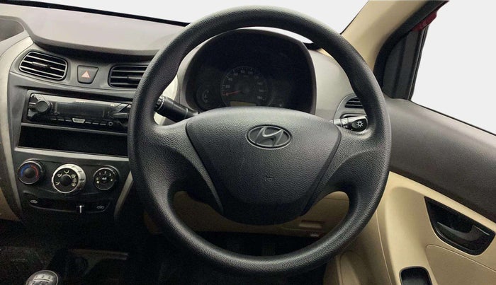 2016 Hyundai Eon ERA +, Petrol, Manual, 46,708 km, Steering Wheel Close Up