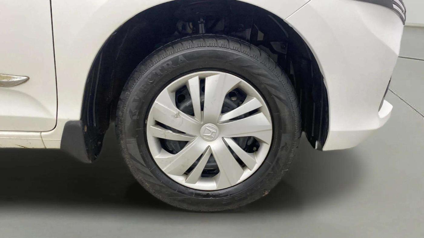 2021 Honda Amaze 1.2L I-VTEC S, Petrol, Manual, 17,621 km, Right Front Wheel