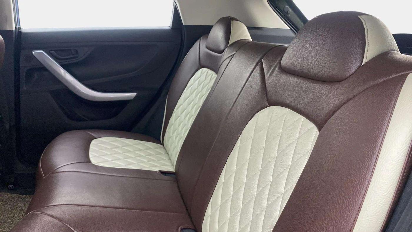 2023 Tata NEXON XMA SUNROOF PETROL, Petrol, Automatic, 22,644 km, Right Side Rear Door Cabin