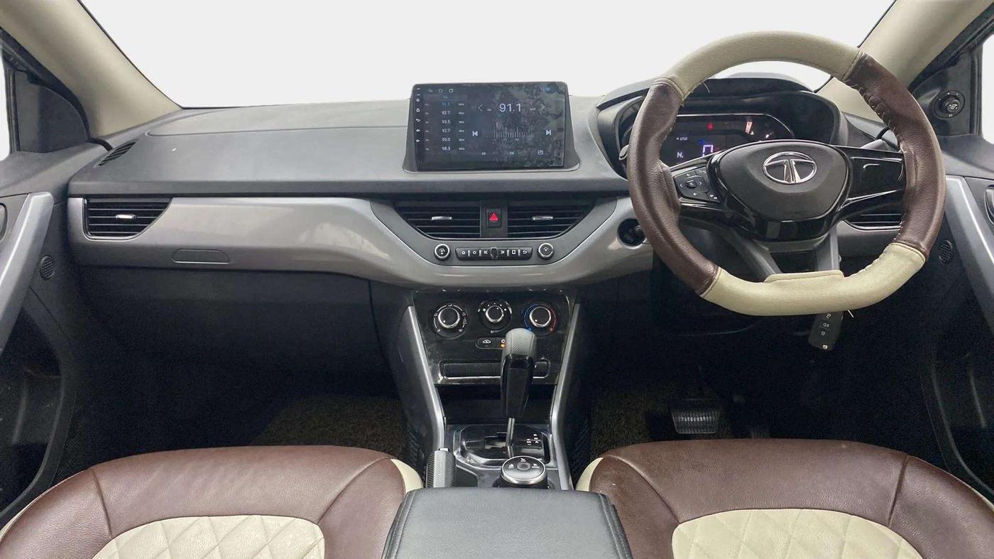 2023 Tata NEXON XMA SUNROOF PETROL, Petrol, Automatic, 22,644 km, Dashboard