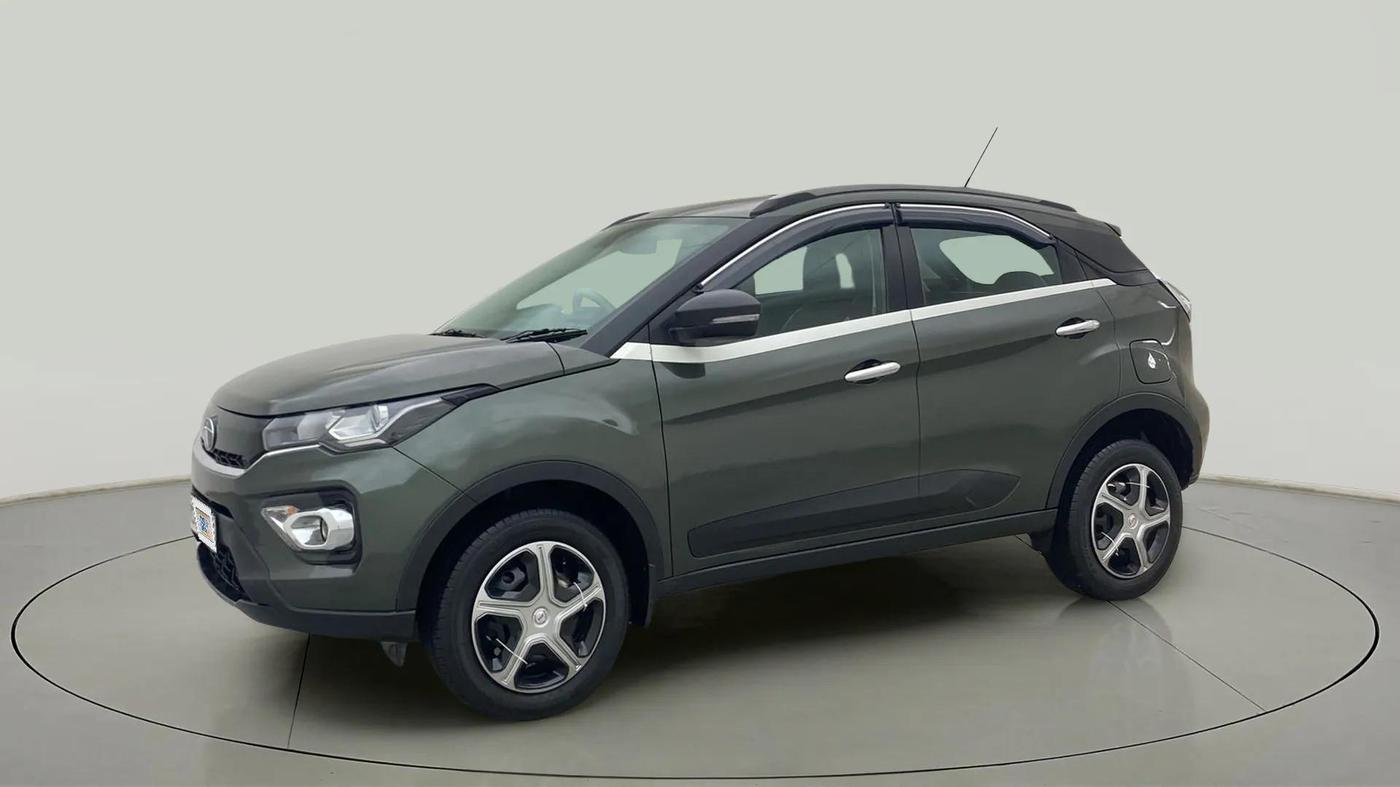 2023 Tata NEXON XMA SUNROOF PETROL, Petrol, Automatic, 22,644 km, Left Front Diagonal