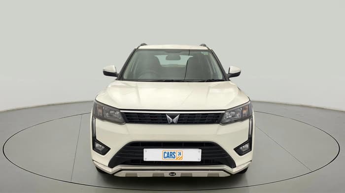 2022 Mahindra XUV300 W4 1.2 PETROL, Petrol, Manual, 19,490 km, Front