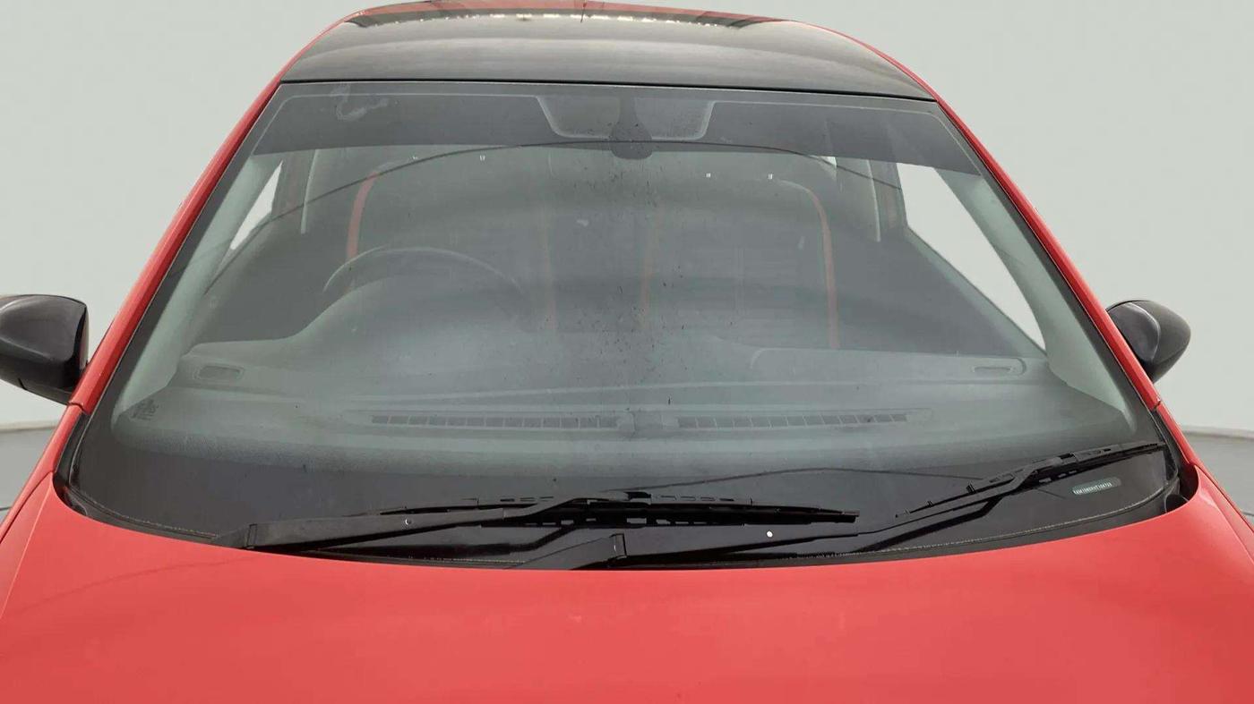 2016 Volkswagen Polo GT TSI AT, Petrol, Automatic, 74,217 km, Front Windshield