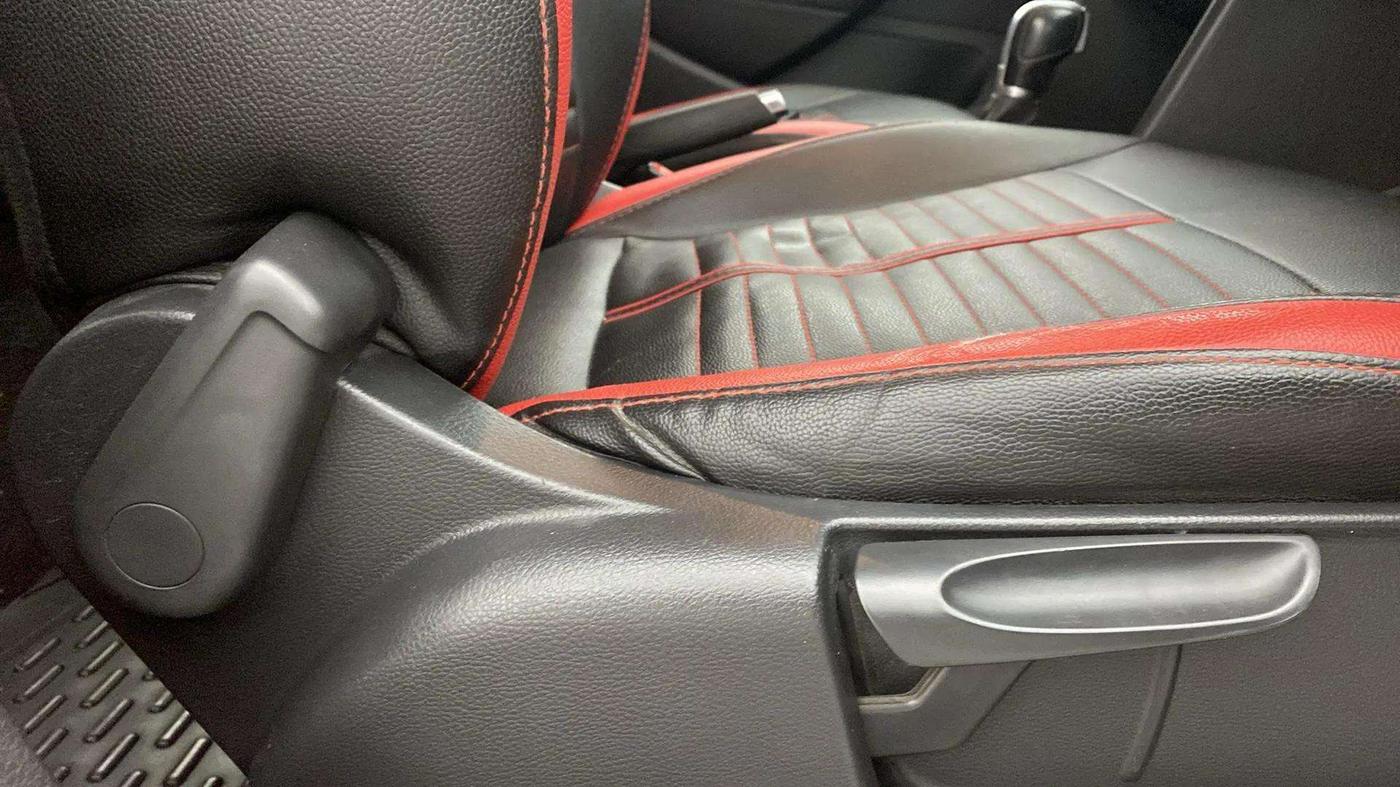 2016 Volkswagen Polo GT TSI AT, Petrol, Automatic, 74,217 km, Driver Side Adjustment Panel