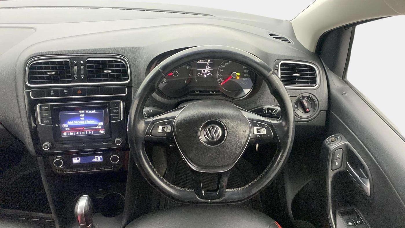 2016 Volkswagen Polo GT TSI AT, Petrol, Automatic, 74,217 km, Steering Wheel Close Up