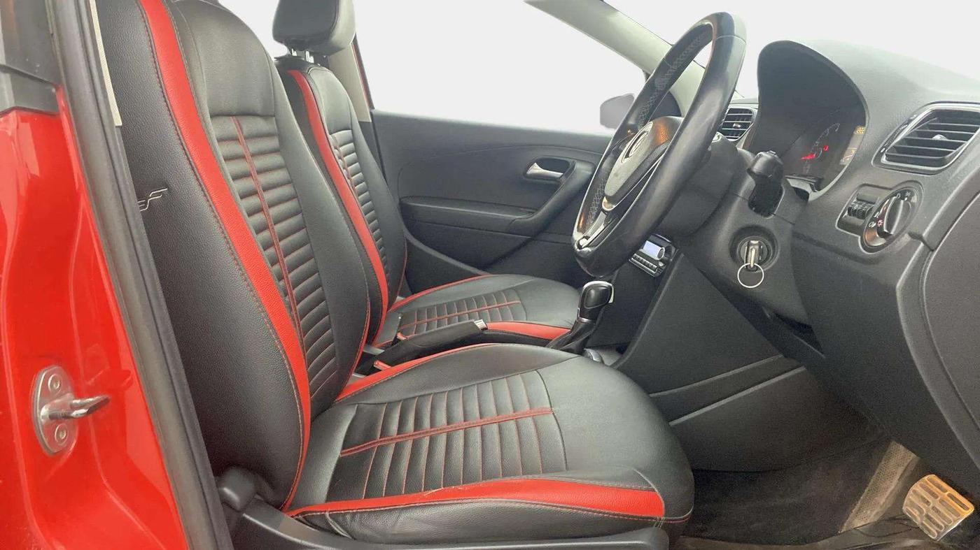 2016 Volkswagen Polo GT TSI AT, Petrol, Automatic, 74,217 km, Right Side Front Door Cabin