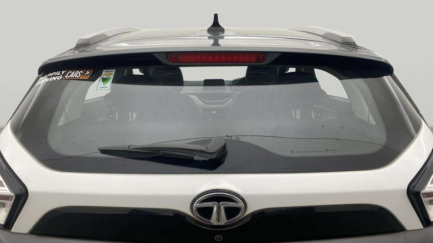 2021 Tata NEXON XZ PLUS DIESEL, Diesel, Manual, 34,297 km, Rear Windshield