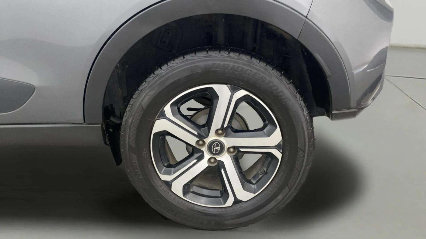 2021 Tata NEXON XZ PLUS DIESEL, Diesel, Manual, 34,297 km, Left Rear Wheel