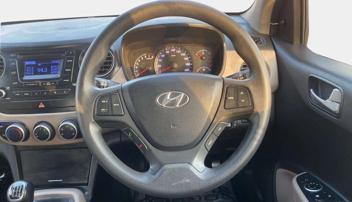 2015 Hyundai Xcent S 1.2, Petrol, Manual, 82,387 km, Steering Wheel Close Up