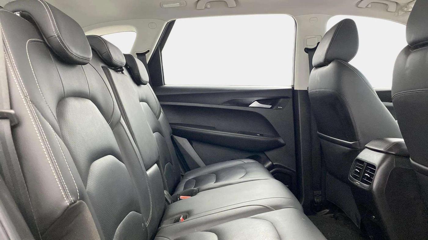 2020 MG HECTOR SHARP 1.5 DCT PETROL, Petrol, Automatic, 45,537 km, Right Side Rear Door Cabin