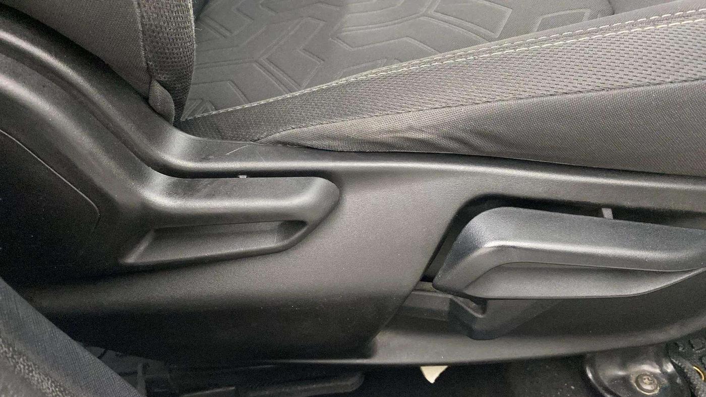 2021 Tata NEXON XZ PLUS DIESEL SUNROOF, Diesel, Manual, 60,253 km, Driver Side Adjustment Panel