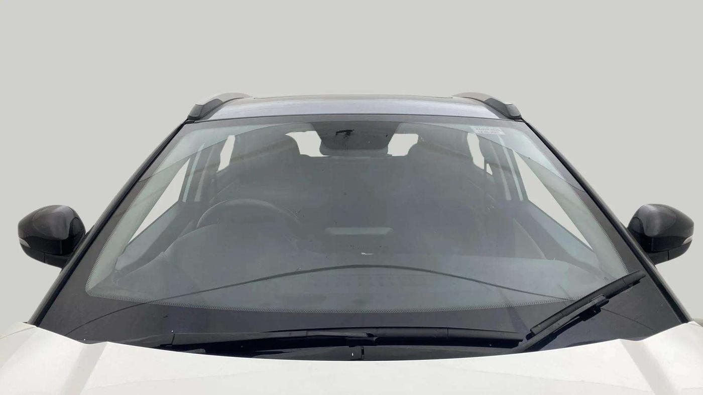 2021 Tata NEXON XZ PLUS DIESEL SUNROOF, Diesel, Manual, 60,253 km, Front Windshield