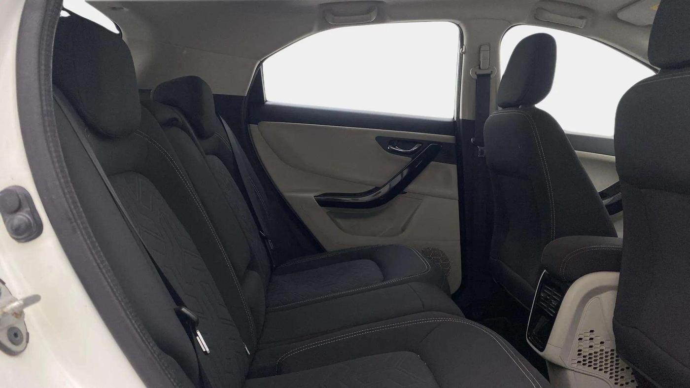 2021 Tata NEXON XZ PLUS DIESEL SUNROOF, Diesel, Manual, 60,253 km, Right Side Rear Door Cabin