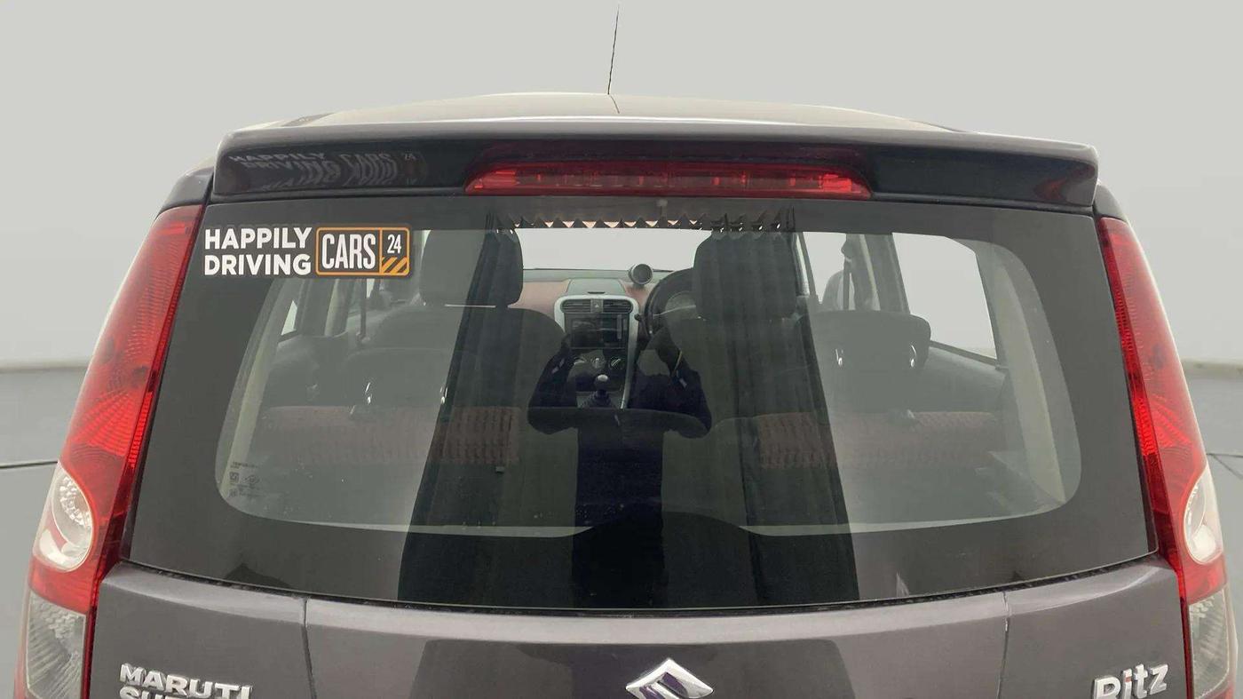 2013 Maruti Ritz VXI, Petrol, Manual, 48,239 km, Rear Windshield