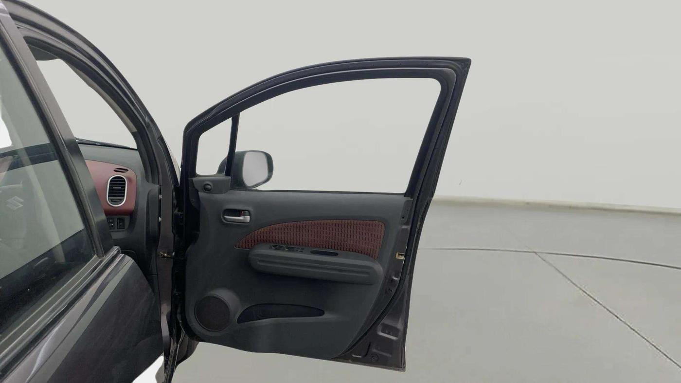 2013 Maruti Ritz VXI, Petrol, Manual, 48,239 km, RHS Front Door