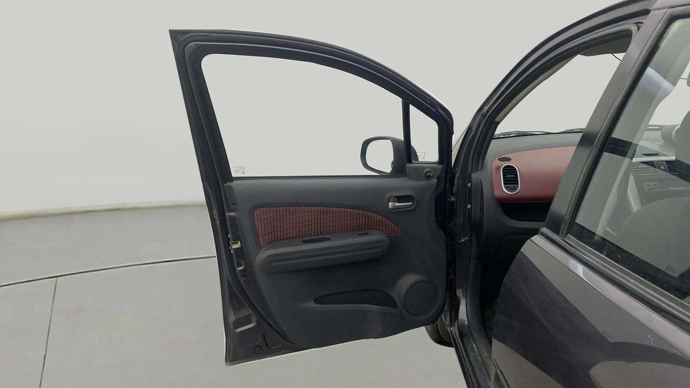 2013 Maruti Ritz VXI, Petrol, Manual, 48,239 km, LHS Front Door
