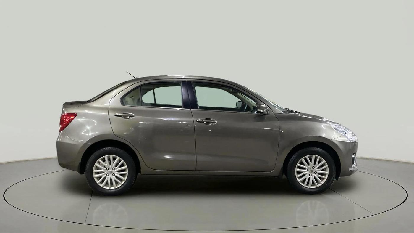 2018 Maruti Dzire ZXI, Petrol, Manual, 32,719 km, Right Side View