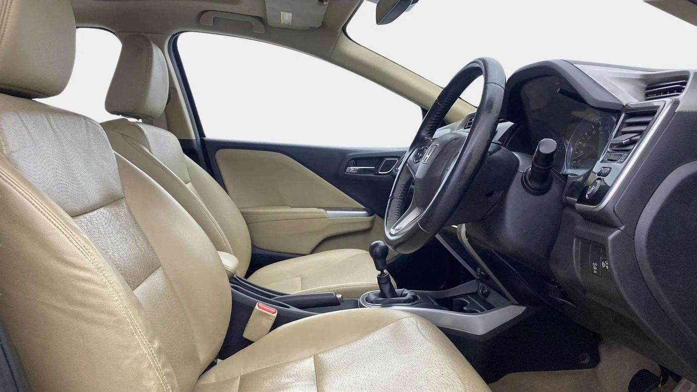 2017 Honda City 1.5L I-VTEC VX, Petrol, Manual, 37,461 km, Right Side Front Door Cabin