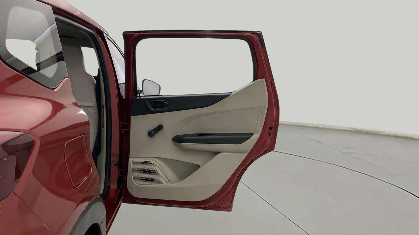 2020 Renault TRIBER RXL MT, Petrol, Manual, 66,951 km, RHS Rear Door