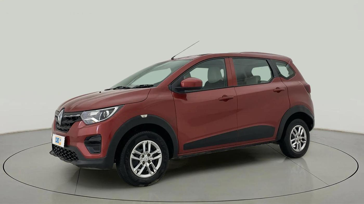 2020 Renault TRIBER RXL MT, Petrol, Manual, 66,951 km, Left Front Diagonal