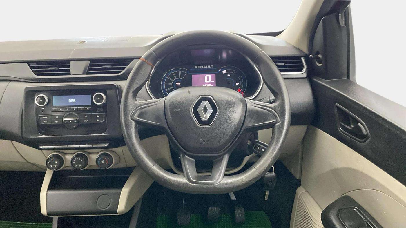 2020 Renault TRIBER RXL MT, Petrol, Manual, 66,951 km, Steering Wheel Close Up