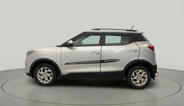 2022 Mahindra XUV300 W8 1.5 DIESEL, Diesel, Manual, 35,138 km, Left Side