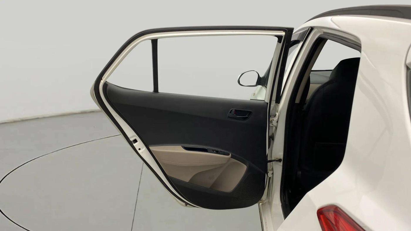2020 Hyundai Grand i10 MAGNA 1.2 KAPPA VTVT, Petrol, Manual, 39,400 km, LHS Rear Door