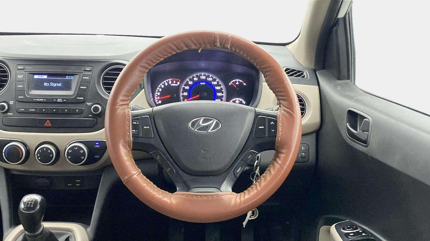 2020 Hyundai Grand i10 MAGNA 1.2 KAPPA VTVT, Petrol, Manual, 39,400 km, Steering Wheel Close Up