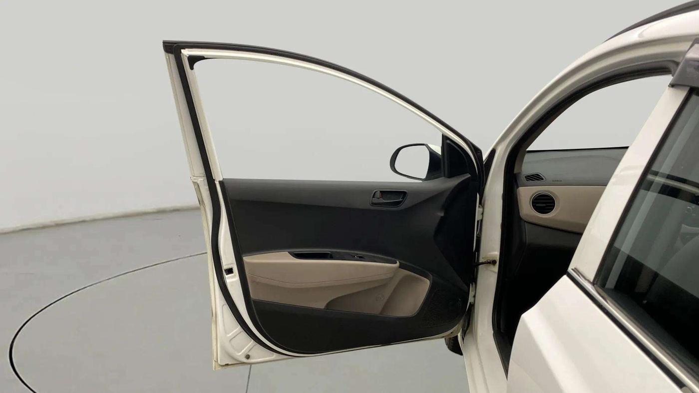 2020 Hyundai Grand i10 MAGNA 1.2 KAPPA VTVT, Petrol, Manual, 39,400 km, LHS Front Door