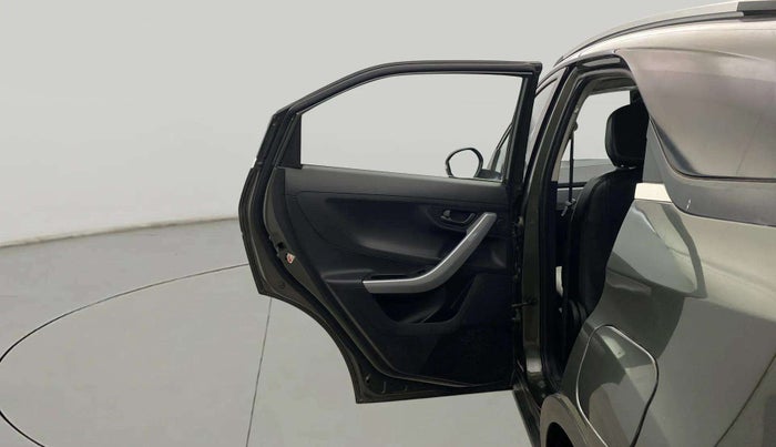 2021 Tata NEXON XMA SUNROOF PETROL, Petrol, Automatic, 15,144 km, LHS Rear Door