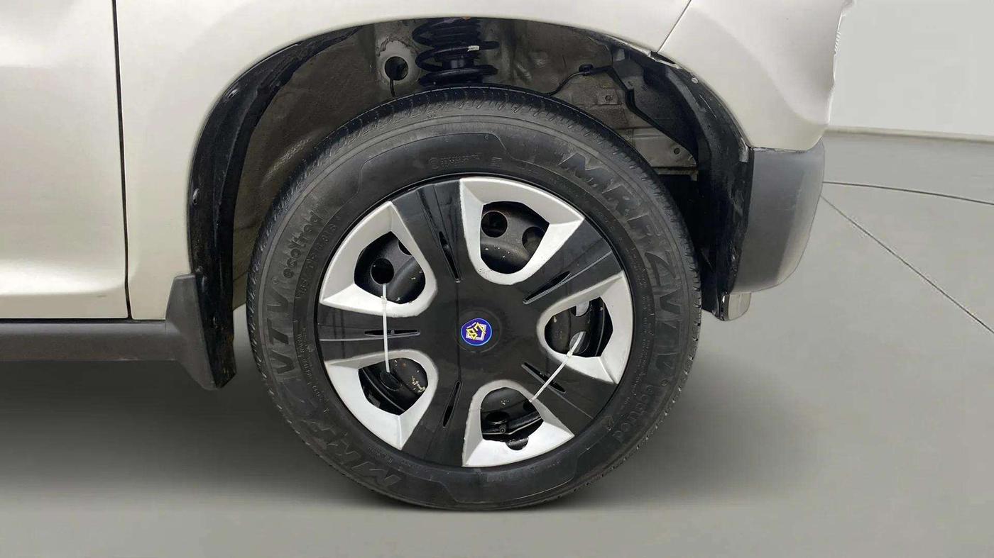 2021 Maruti S PRESSO VXI CNG, CNG, Manual, 26,884 km, Right Front Wheel