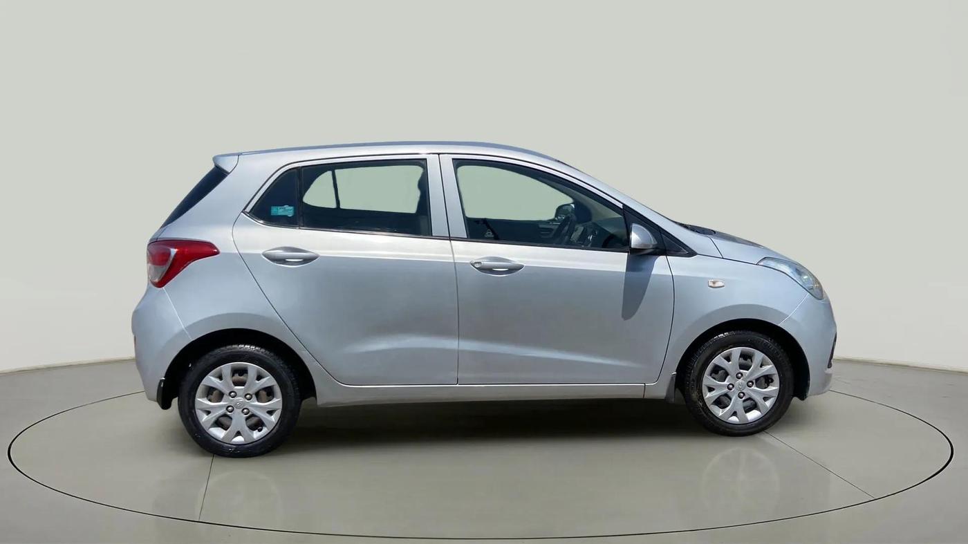 2014 Hyundai Grand i10 MAGNA 1.2 KAPPA VTVT, Petrol, Manual, 47,330 km, Right Side View