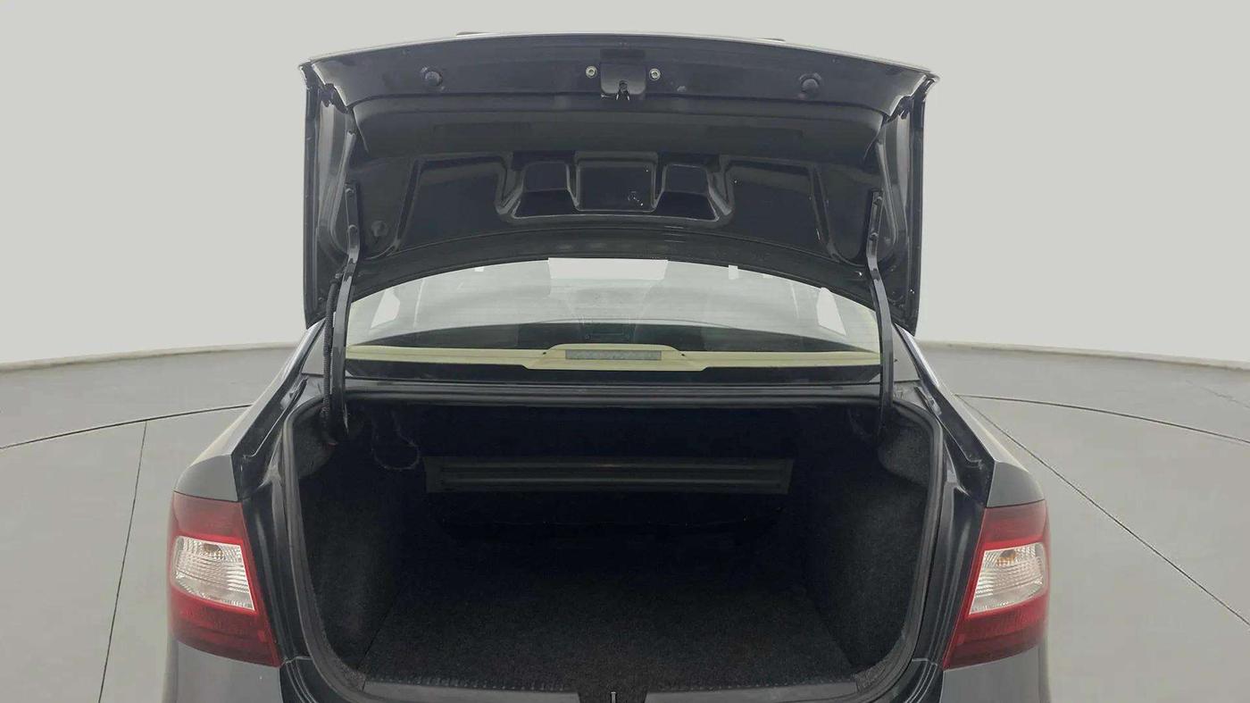 2021 Skoda Rapid ACTIVE 1.0 TSI AT, Petrol, Automatic, 46,883 km, Boot Door Open