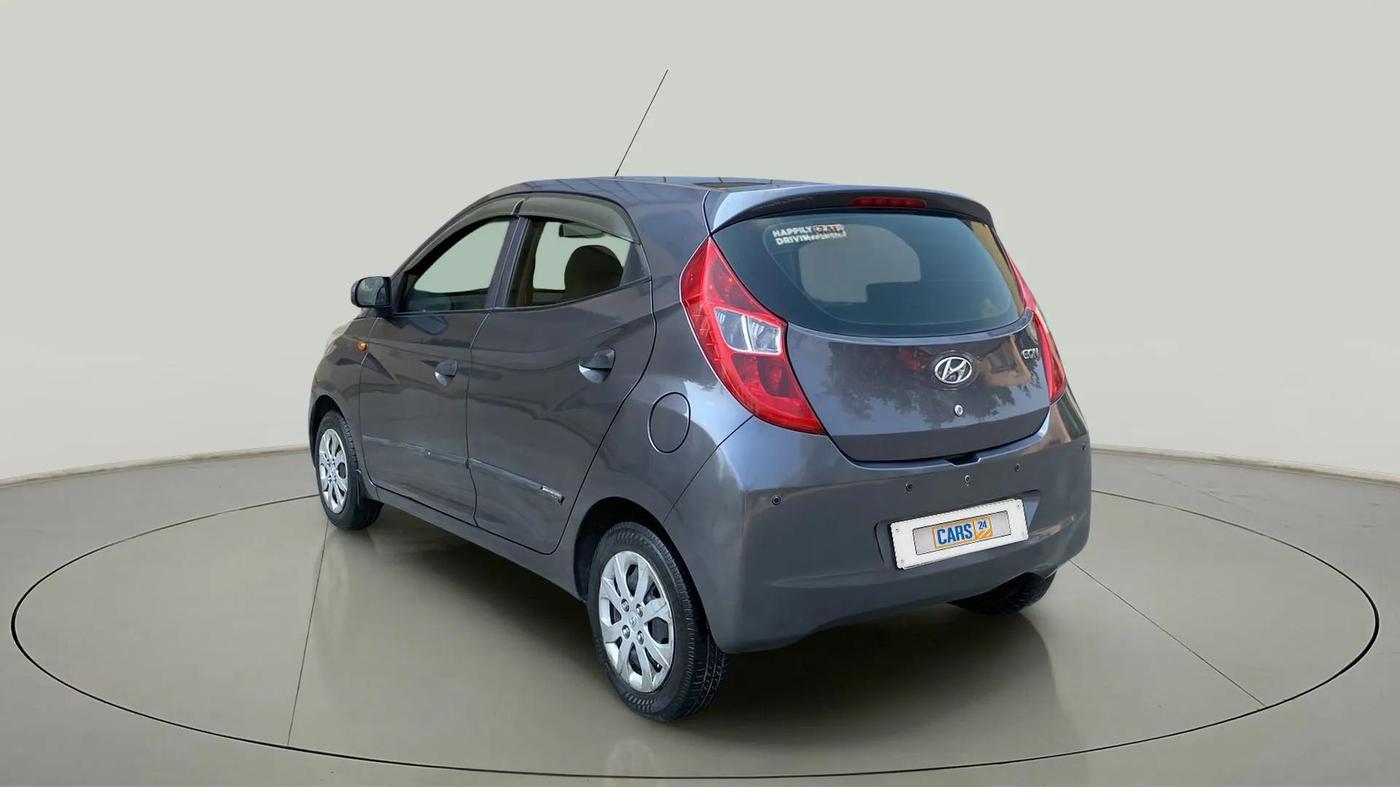 2018 Hyundai Eon MAGNA +, Petrol, Manual, 38,383 km, Left Back Diagonal