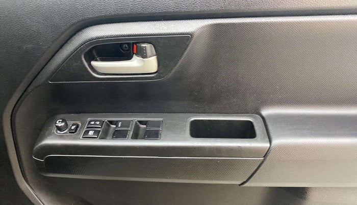 2019 Maruti New Wagon-R ZXI 1.2 AMT, Petrol, Automatic, 25,969 km, Driver Side Door Panels Control