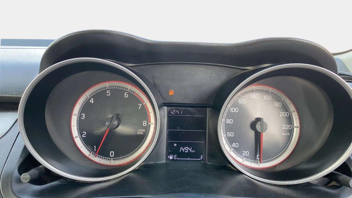 2018 Maruti Swift VXI, Petrol, Manual, 93,153 km, Odometer Image