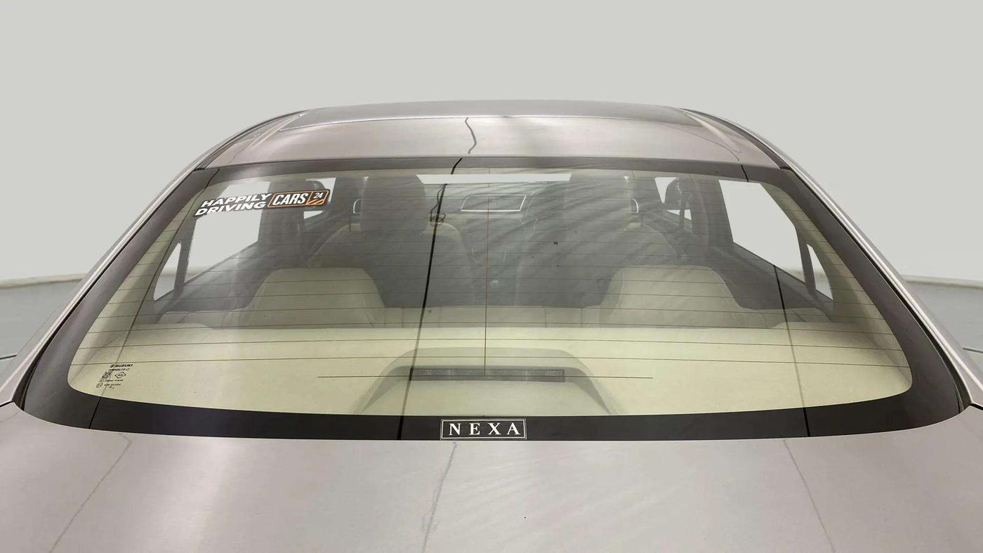 2018 Maruti Ciaz DELTA 1.5 SHVS MT PETROL, Petrol, Manual, 34,749 km, Rear Windshield
