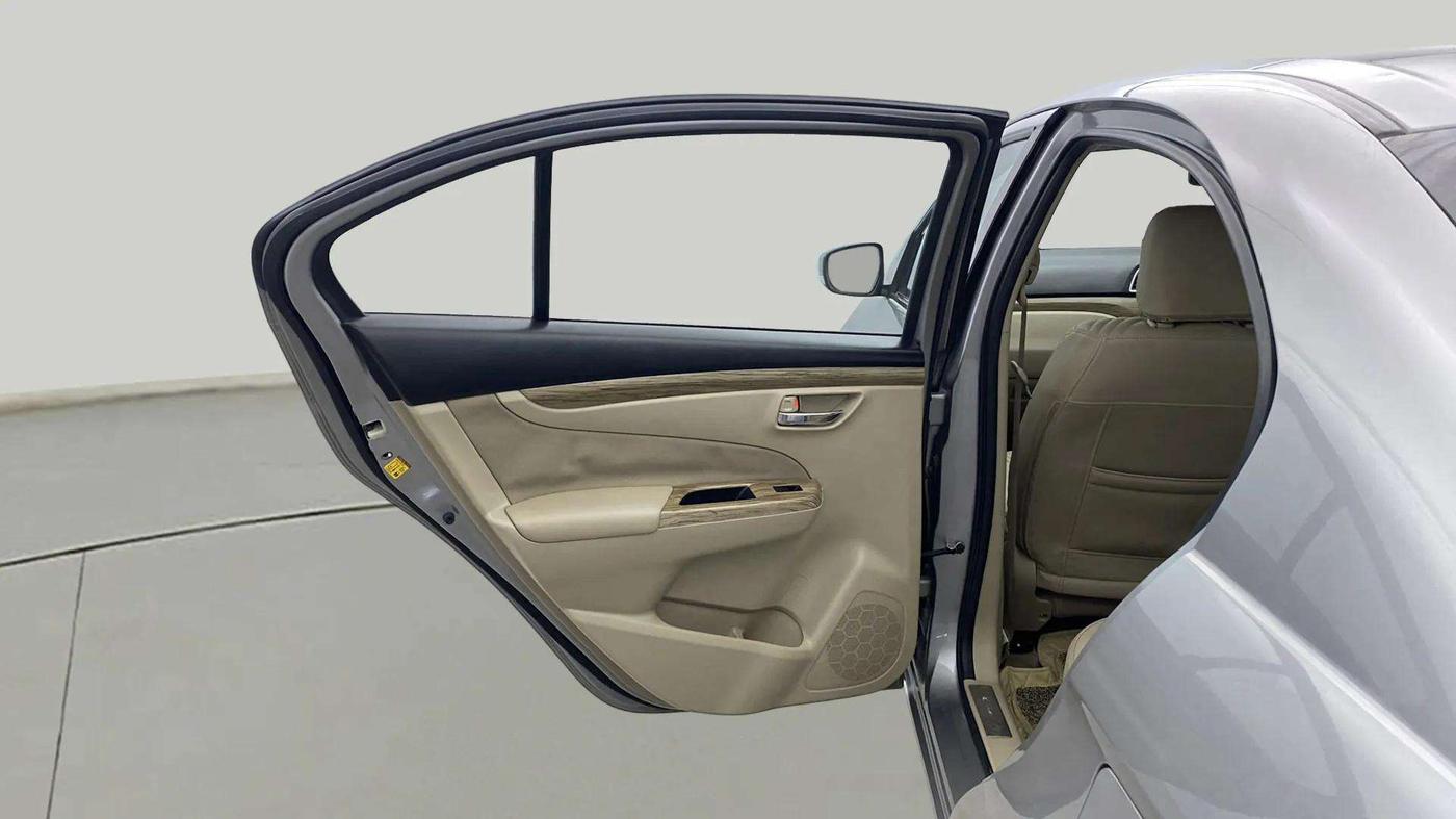 2018 Maruti Ciaz DELTA 1.5 SHVS MT PETROL, Petrol, Manual, 34,749 km, LHS Rear Door