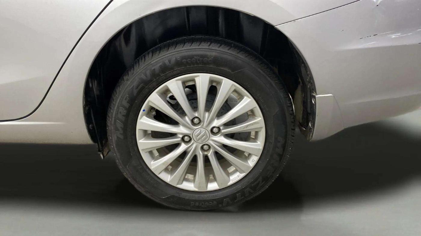 2018 Maruti Ciaz DELTA 1.5 SHVS MT PETROL, Petrol, Manual, 34,749 km, Left Rear Wheel